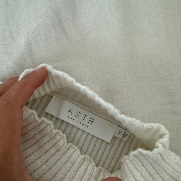 ASTR The Label Floral Mock Neck Sweater - Picture 8 of 10